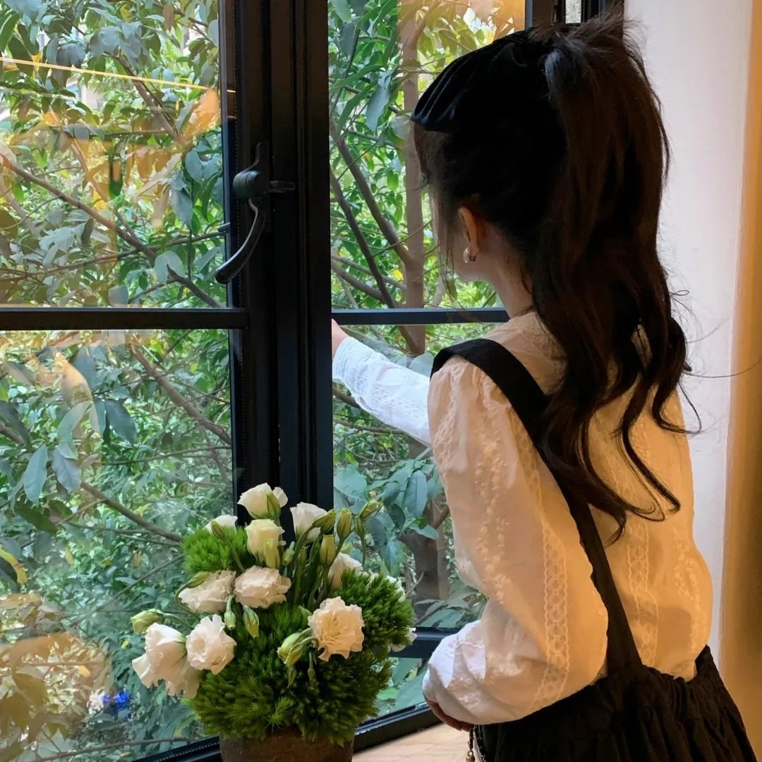 谜城杀机海报
